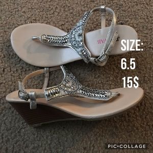 Heeled sandals